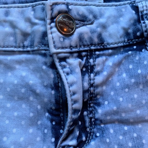 Women’s Shorts - Picture 3 of 7